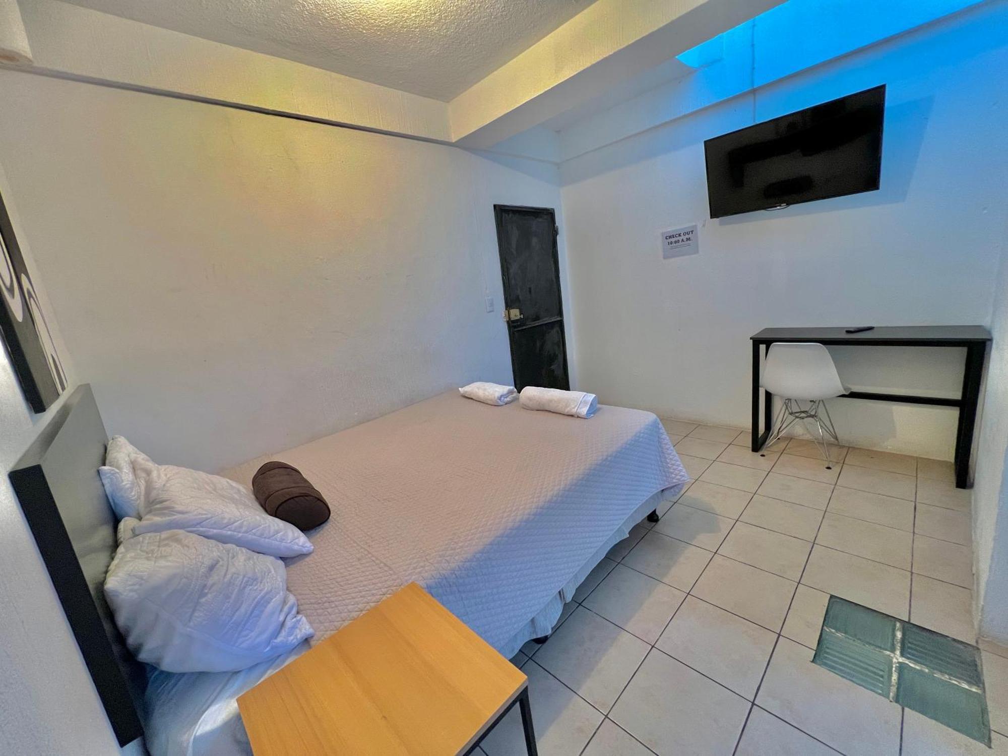 Urban Hotel Гватемала Экстерьер фото